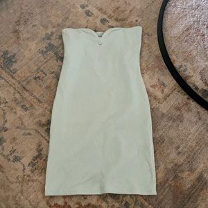 Strapless dress